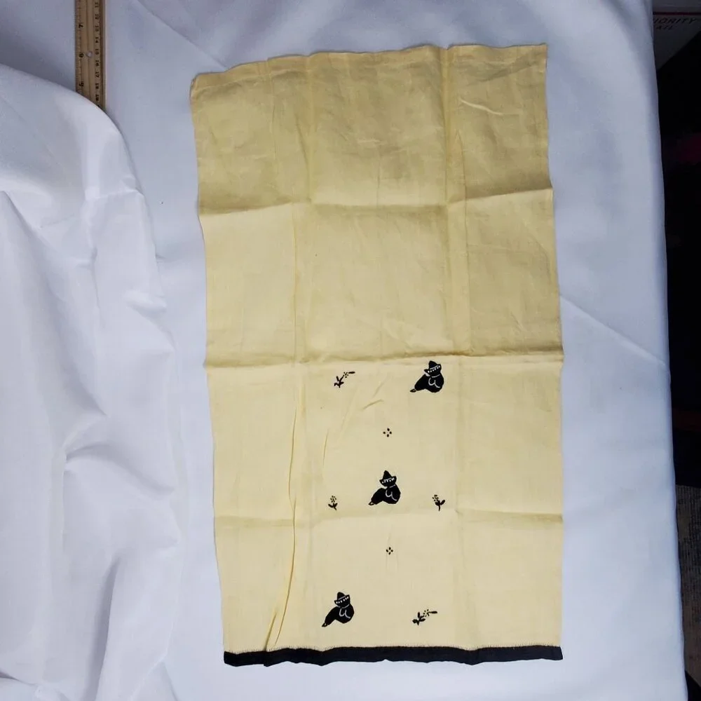 VTG Siesta Hombre Yellow Linen Hand Tea Finger Towels Set Of 2 Mexican Folk Art